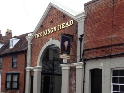 King'S Head Hotel By Greene King Inns ウィンボーン・ミンスター エクステリア 写真