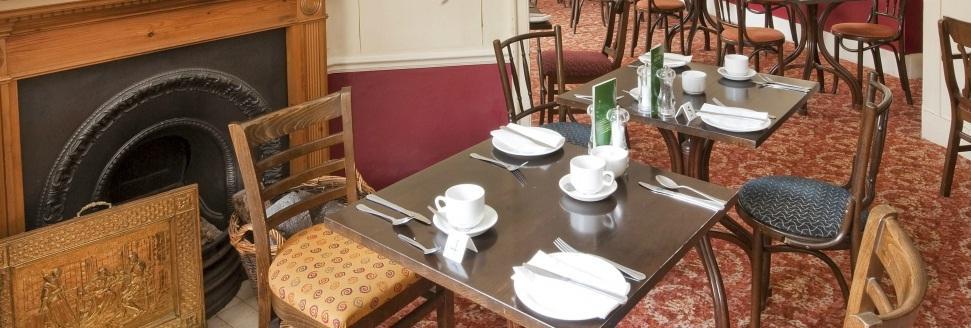 King'S Head Hotel By Greene King Inns ウィンボーン・ミンスター エクステリア 写真